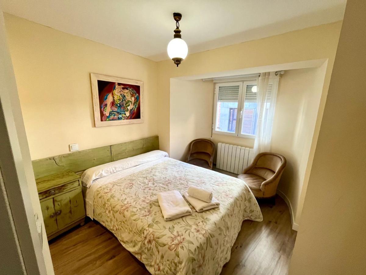 Atuaire Home Vivienda En Perfecta Ubicacion Al Lado De La Catedral De Burgos Luaran gambar