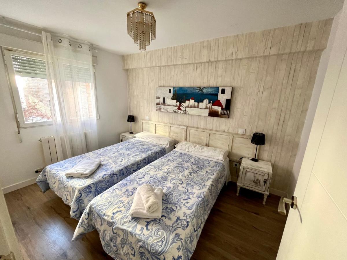 Atuaire Home Vivienda En Perfecta Ubicacion Al Lado De La Catedral De Burgos Luaran gambar